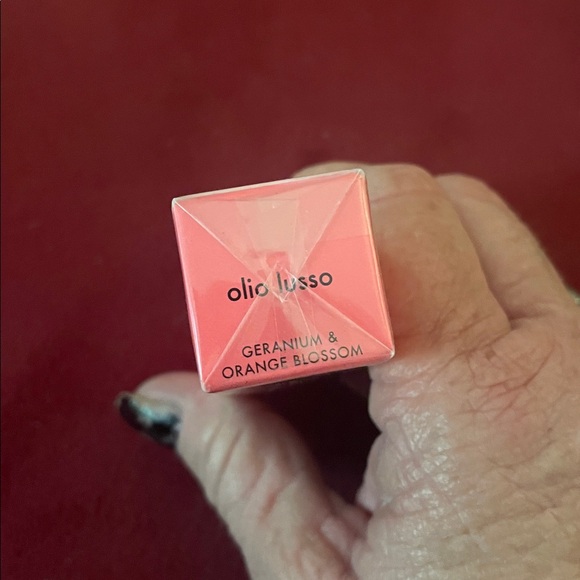 RODIN LUXURY FACE OIL GERANIUM & ORANGE BLOSSOM - Picture 2 of 3